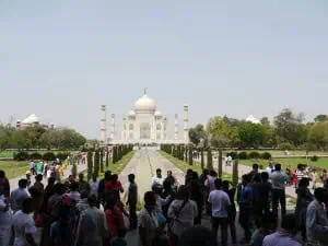 016 Taj Mahal c Duering