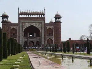 033 Tor vor Taj c Duering