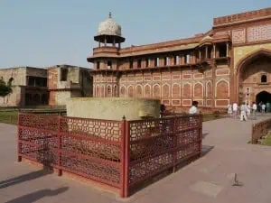 065 Rotes Fort Agra c Duering