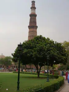231 Qutb Minar c Duering