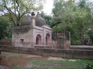 232 Qutb Minar c Duering