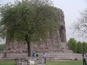 238 Qutb Minar c Duering