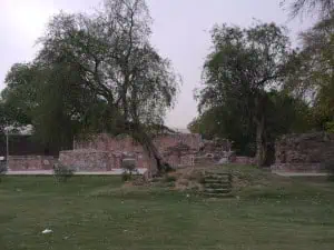 243 Qutb Minar c Duering