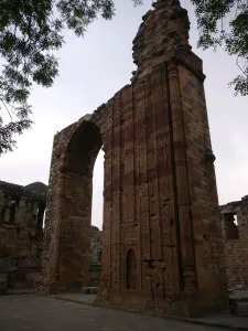 246 Qutb Minar c Duering