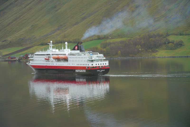 Hurtigruten ©Duering 174
