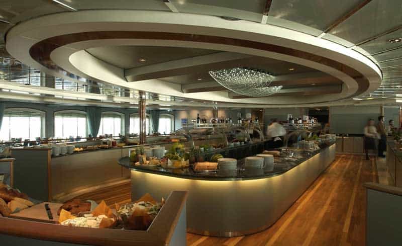 ©Hurtigruten Trollfjord Restaurant
