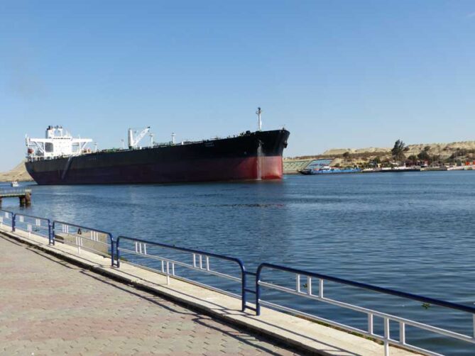 Aegypten Suez Kanal 003 ©Duering