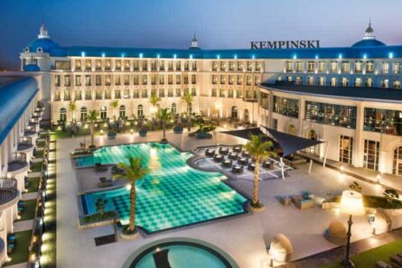 Royal Maxim Palace Kempinski Cairo Palace Innenhof