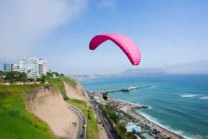 Paragliding in Lima