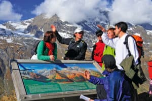 Ranger beim Erklären ©Nationalparkverwaltung Hohe Tauern