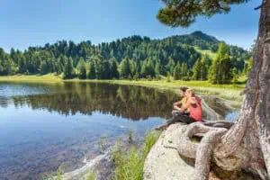 Am Schwarzsee auf der Turracher-Höhe ©Attisani