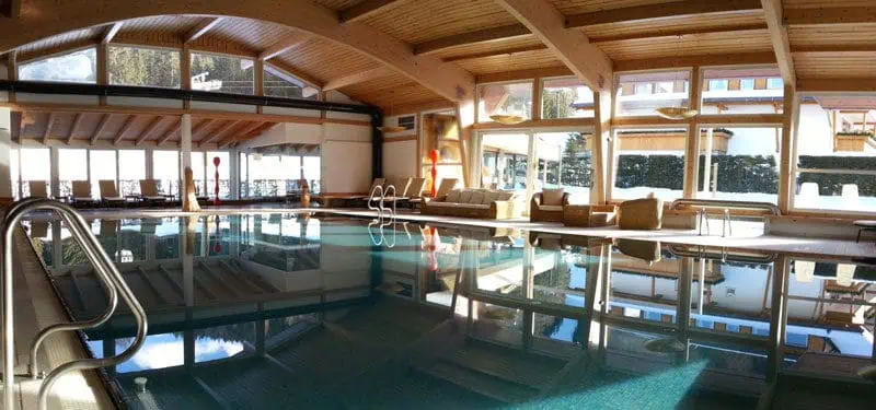 Bad Moos grosser Innenpool©BadMoosResort