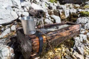 Das verjüngende Wasser des Kampelbrunn ©Tourismusverband Filzmoos Coen Weesjes