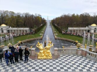 Peterhof Sankt Petersburg © Duering 157