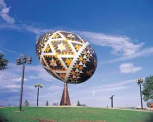 Pysanka Vegreville © Travel Alberta
