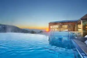 Bergkristall Infinitypool