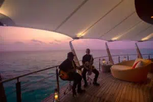 Baros Maldives Lighthouse Lounge