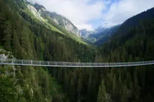 Hängebrücke im Tiroler Lechtal ©Verein Lechweg