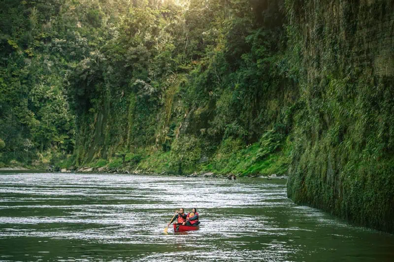 Whanganui River Rafting Neuseeland ©Miles Holden