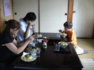 Familienessen in Japan ©Hauser