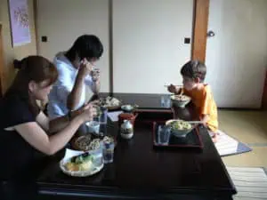 Familienessen in Japan ©Hauser