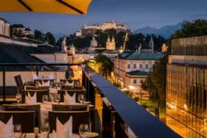 Abendstimmung auf der IMLAUER Sky Terrasse ©Guenter Standl