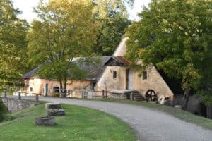 Jaunpils dzirnavas ©Latvia Travel