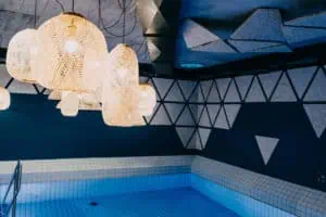 luxurioese Poollandschaft ©Hotel Walliserhof GmbH