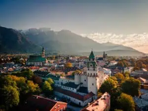 Altstadt Hall in Tirol Sonnenaufgang ©hall wattens.at
