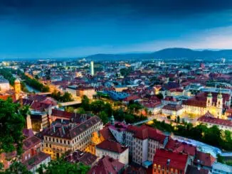 Grazer Dachlandschaft ©Graz Tourismus Werner Krug