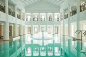 Mandola Rosa Indoor Pool