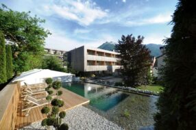 Hinteregger Hotel Pool 2 Juni 2013 ©Hotel Hinteregger