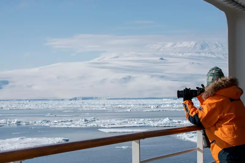 Antarctica Ross Island Mount Erebus ©Cindy Miller Hopkins PONANT