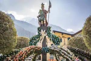 Bad-Reichenhaller-Osterbrunnen-©Bad-Reichenhall-Tourismus-&-Stadtmarketing