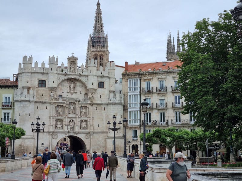 Burgos Stadttor ©Detlef Duering 056