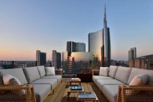 UE_MilanoVerticale