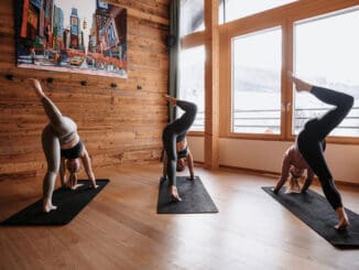 Yoga im ©Hotel Der Loewe