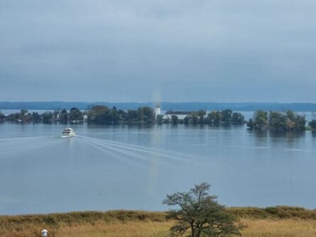 Blick-auf-Fraueninsel-Prien-©Detlef-Duering-39 Blick auf Fraueninsel Prien ©Detlef Duering 39