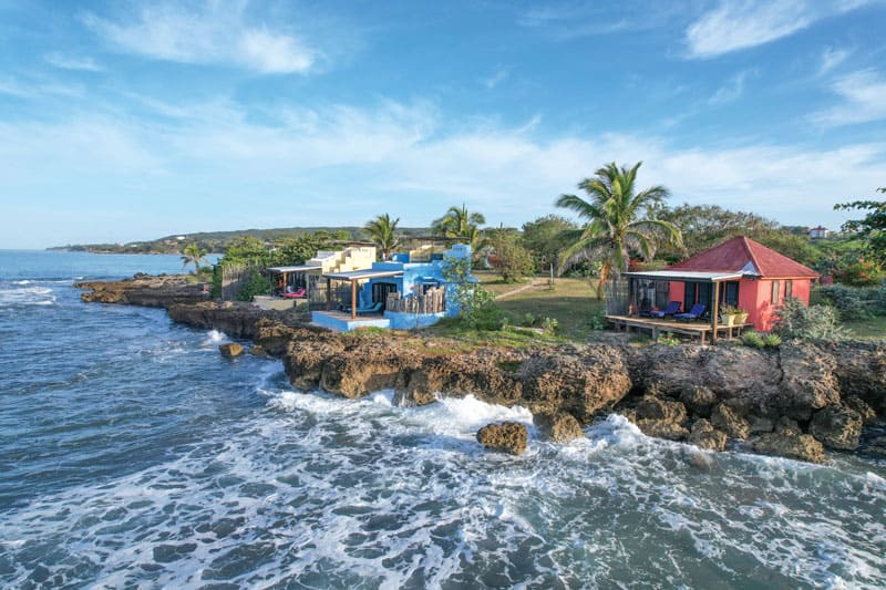 Edgy ©Tourism Jamaica