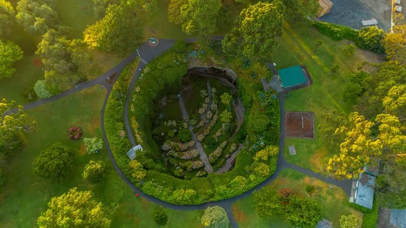 Das Umpherston Sinkhole an der Limestone Coast ©Offroad Images