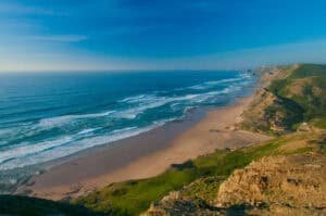 ©Algarve-Tourism-Bureau_Praia-da-Cordoama