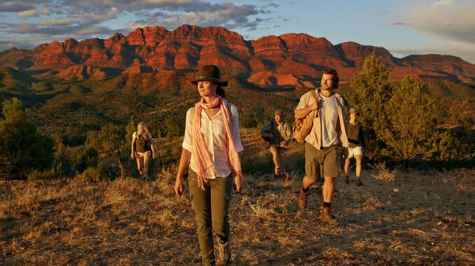 Wanderabenteuer im Outback auf dem Arkaba Walk ©Tourism Australia