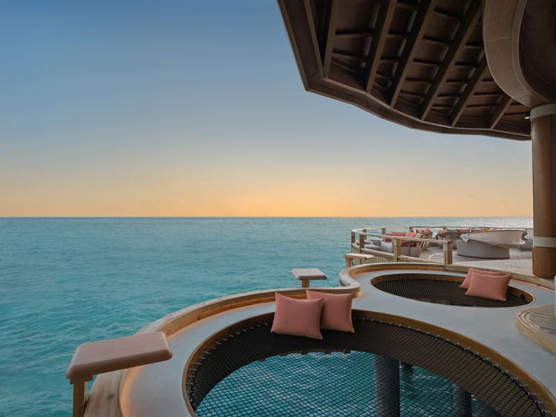 Centara Malediven Sunset Social