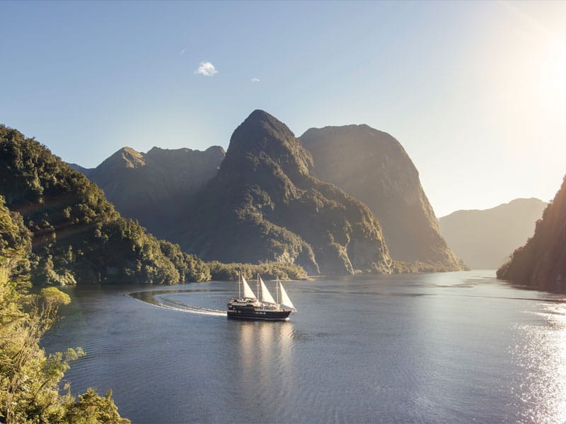 NZ Fjordland Doubtful Sound ©Tourism New Zealand
