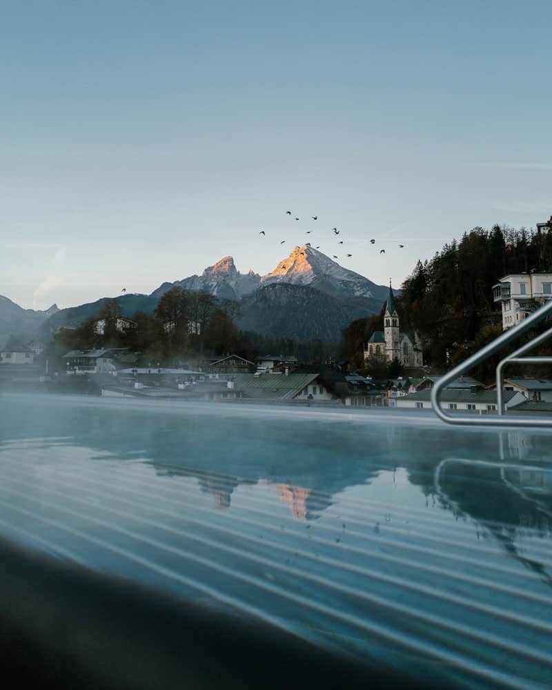 SkyPool mit Watzmann Bergblick ©Hotel Edelweiss Berchtesgaden