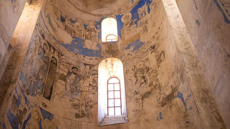 Van Akdamar Church 4
