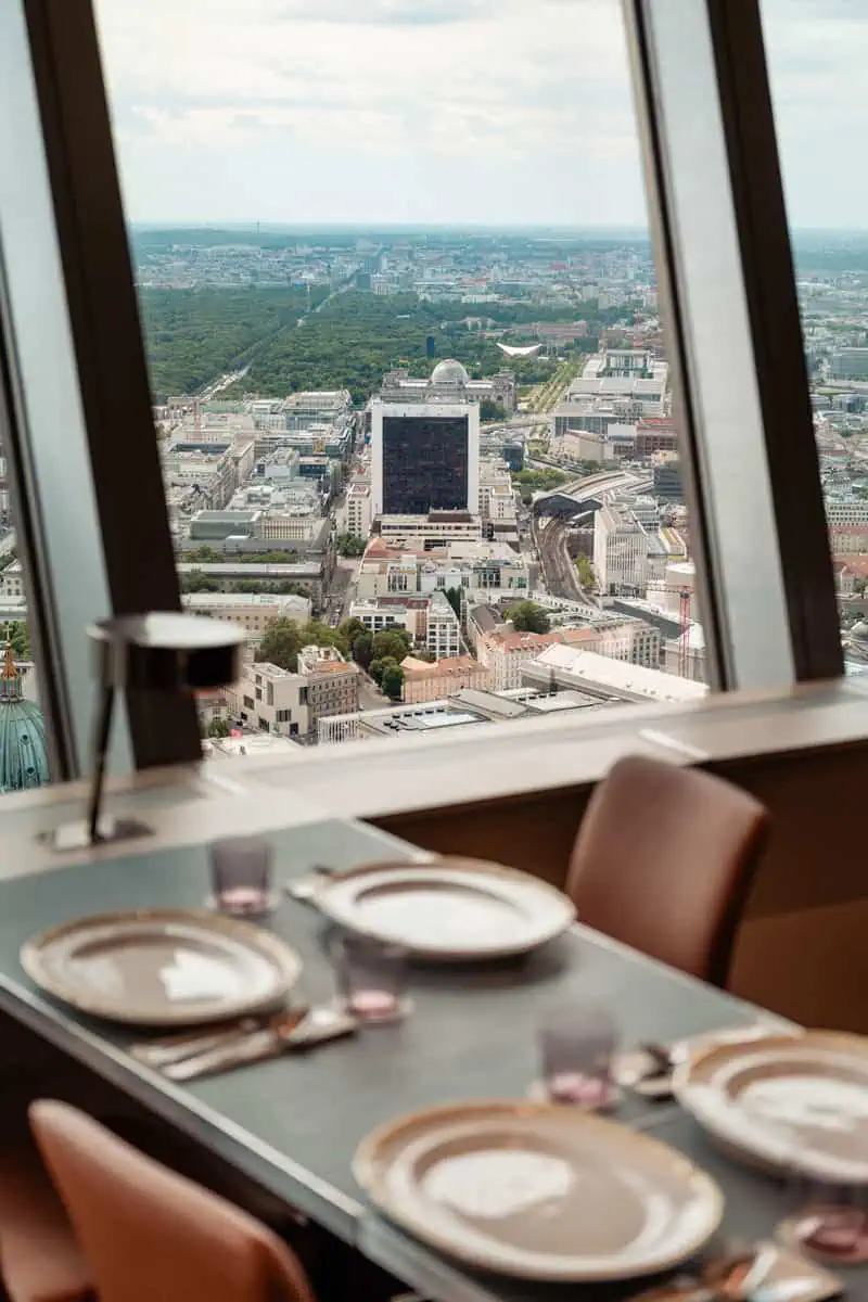 Berliner Fernsehturm Sphere ©Nils Hasenau
