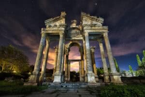 Türkiyes Nachtmuseen-Projekt mit 20 besonderen Kulturstätten Turkiye-Night-Museums-4