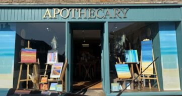 Bild schone Apotheke in Hugh. Town auf St. Marys Scilly Islands ©Elsa Maria Honecker